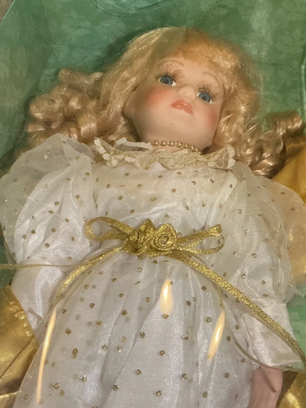N/A crystal porcelain